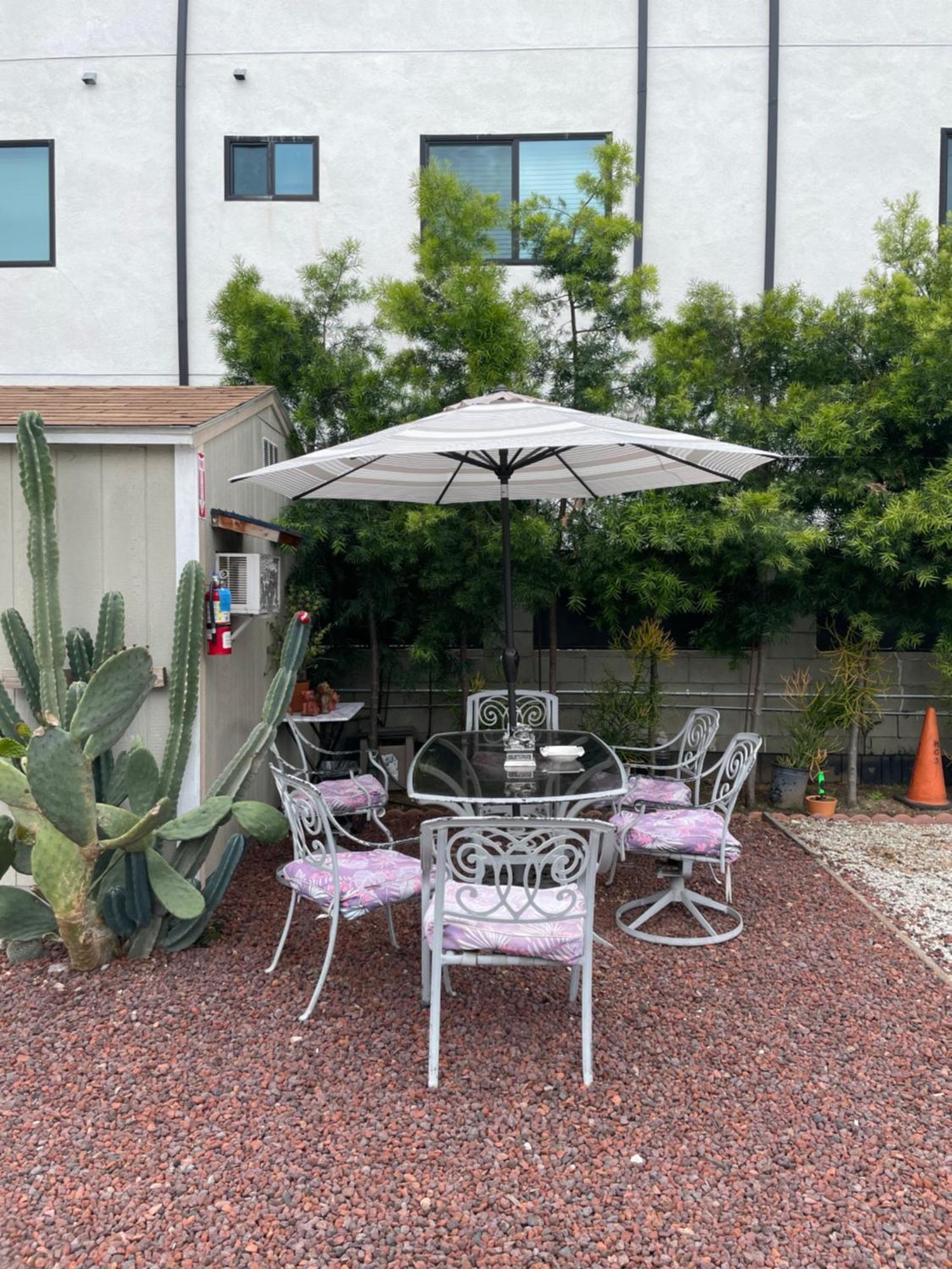 Small Private La Bedroom W Wifi - Private Fridge - Ac Near Usc - Exposition Park - Usc Memorial Coliseum - Banc Of California Bmo Stadium - Downtown Los Angeles Dtla - University Of Southern California Usc!!! Exteriér fotografie